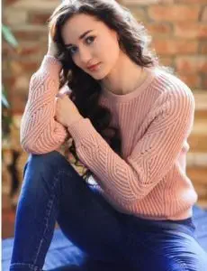 Elite escort service in Shohratgarh for home and hotel visits